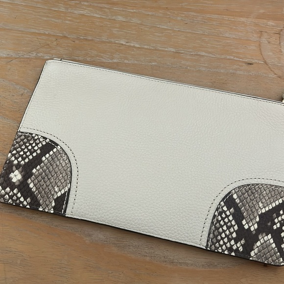 Michael Kors Wristlet - Picture 4 of 4